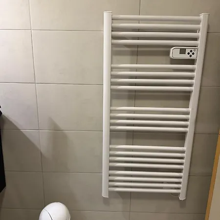 Daire Porte De Lyon Parking-wifi Proche Techlid